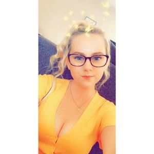 Meet your Posher, Korrie lee